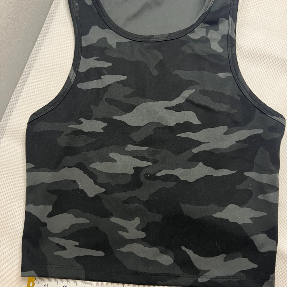 Balance Collection Women's Camo Crop Top Sleeveless Pullover Gray Black